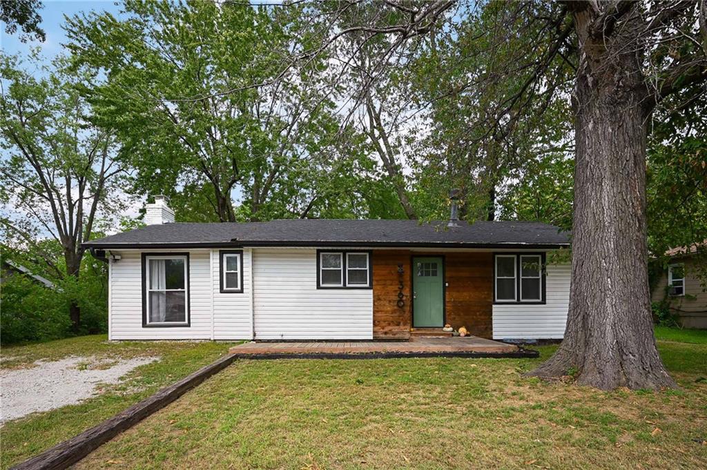 Listing Photo MLS #HMS2644762