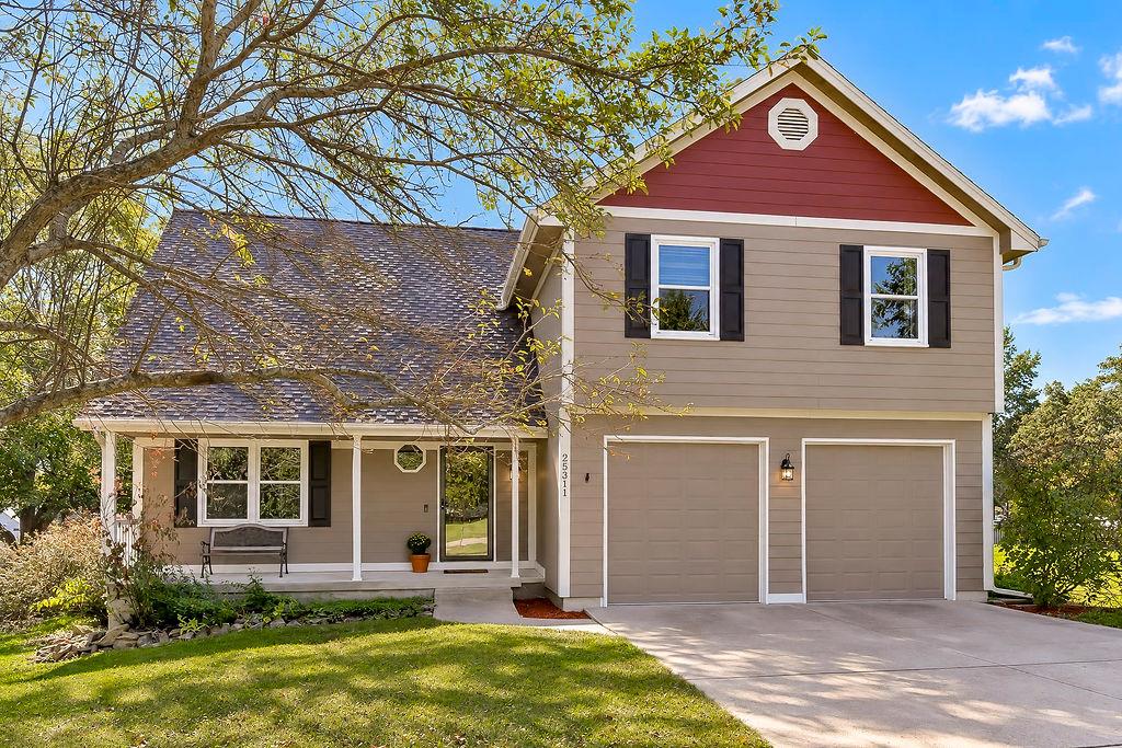 Listing Photo MLS #HMS2644907