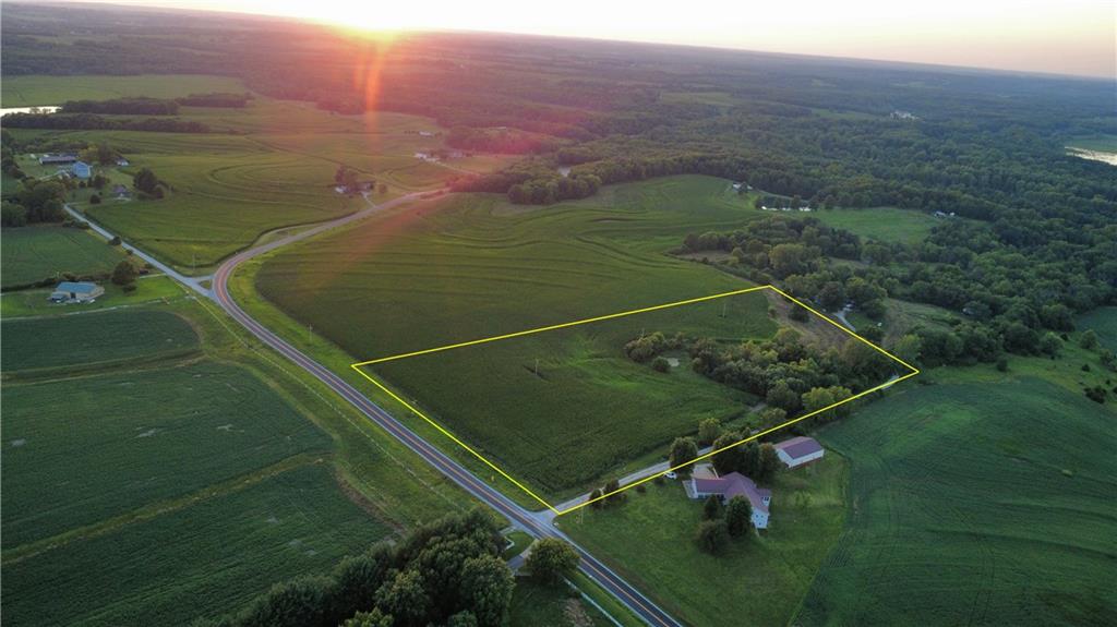 Listing Photo MLS #HMS2645071