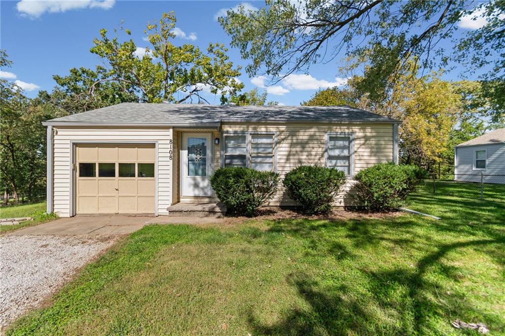 Listing Photo MLS #HMS2645167