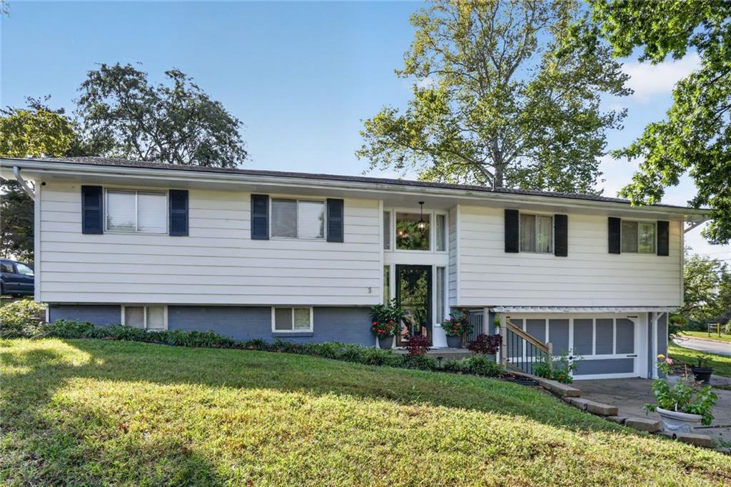 Listing Photo MLS #HMS2645174