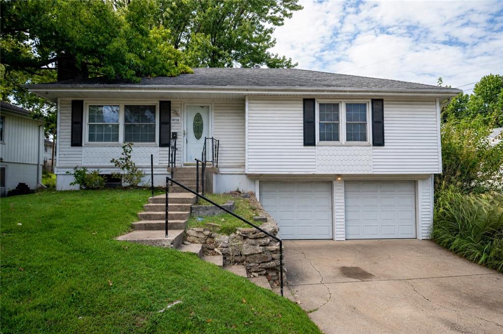 Listing Photo MLS #HMS2645253
