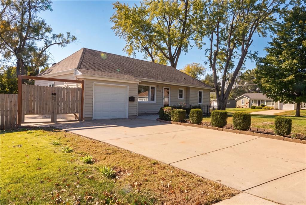 Listing Photo MLS #HMS2645574