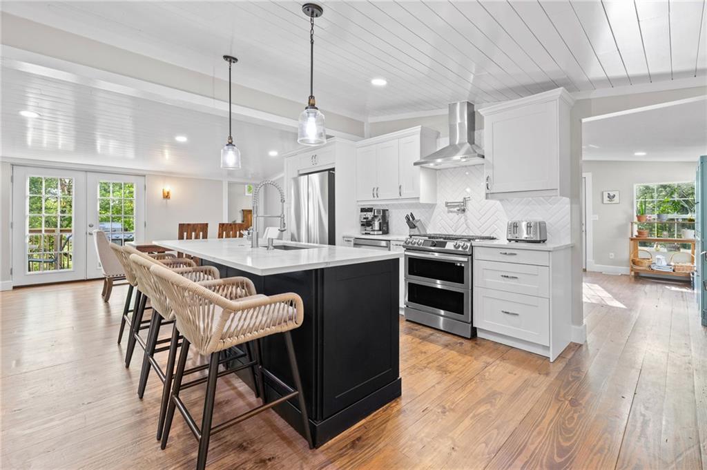 Listing Photo MLS #HMS2645677