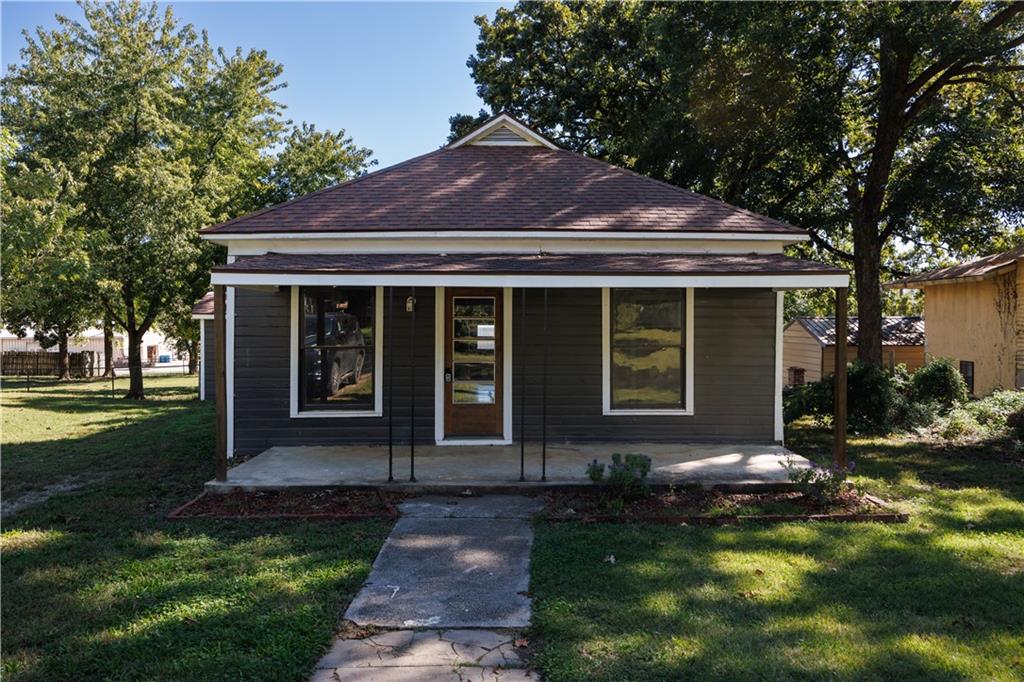 Listing Photo MLS #HMS2645950