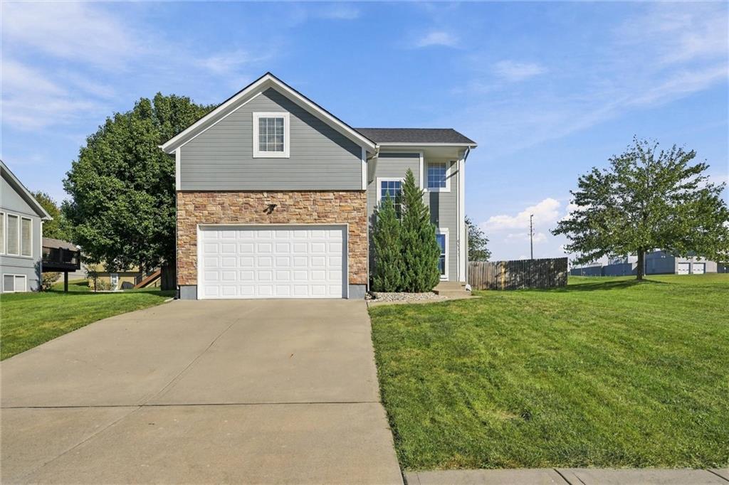 Listing Photo MLS #HMS2645970