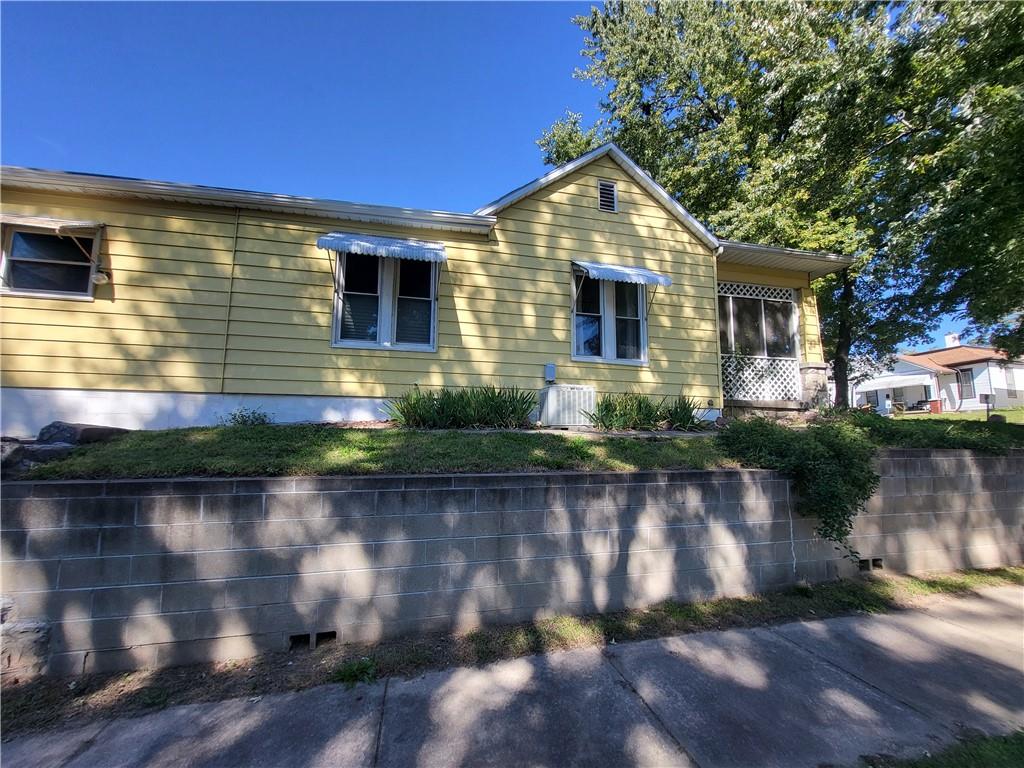 Listing Photo MLS #HMS2646057