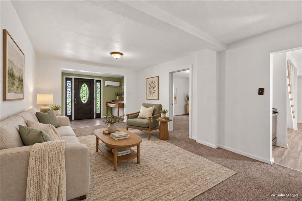 Listing Photo MLS #HMS2646124