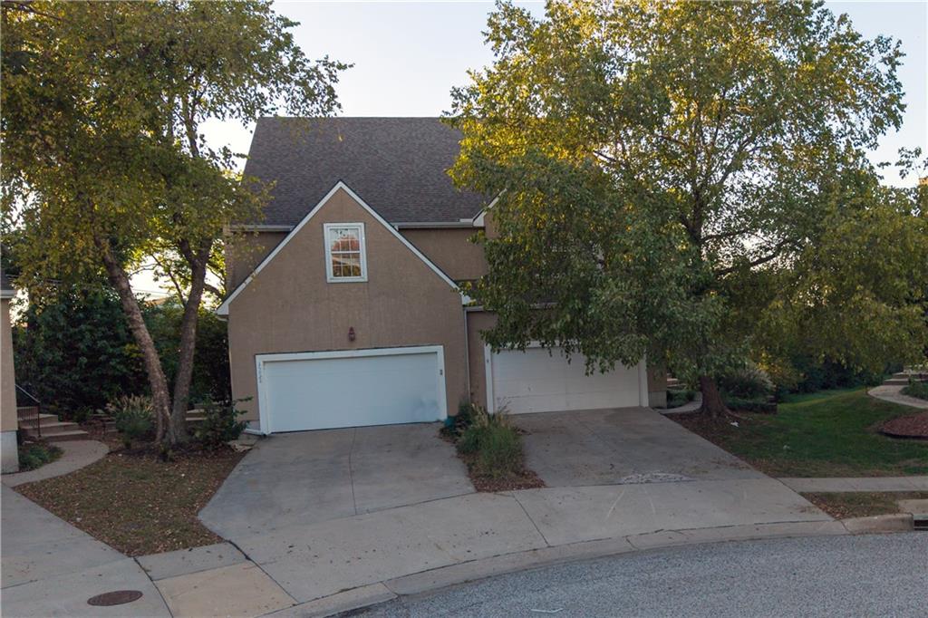 Listing Photo MLS #HMS2646180