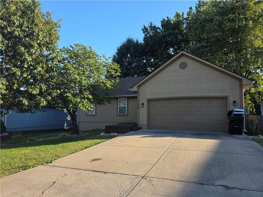 Listing Photo MLS #HMS2646212