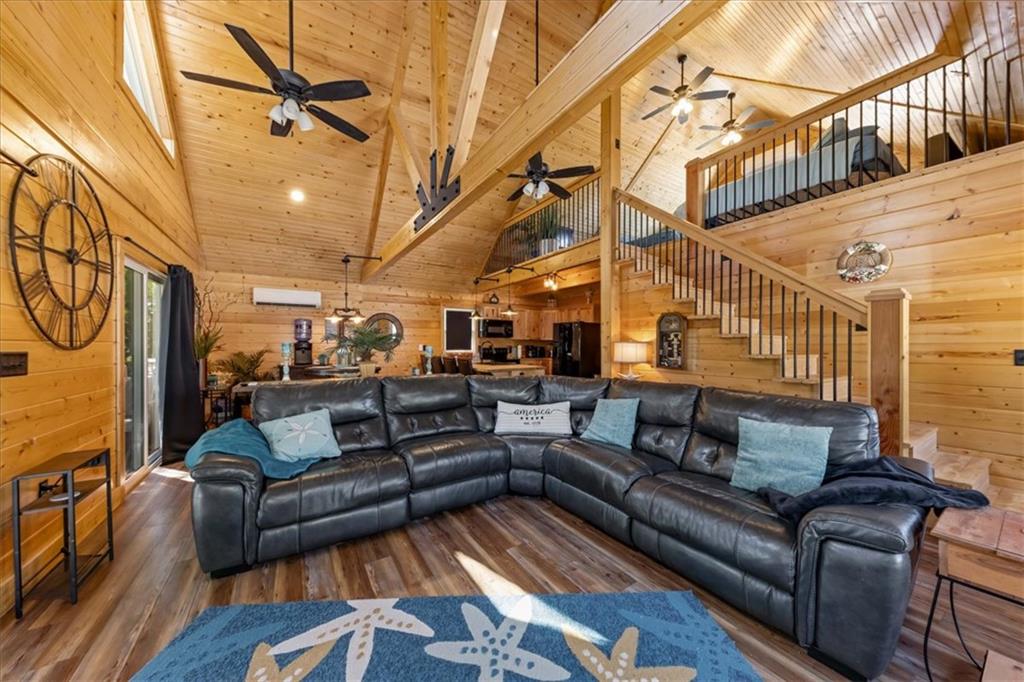 Listing Photo MLS #HMS2646311