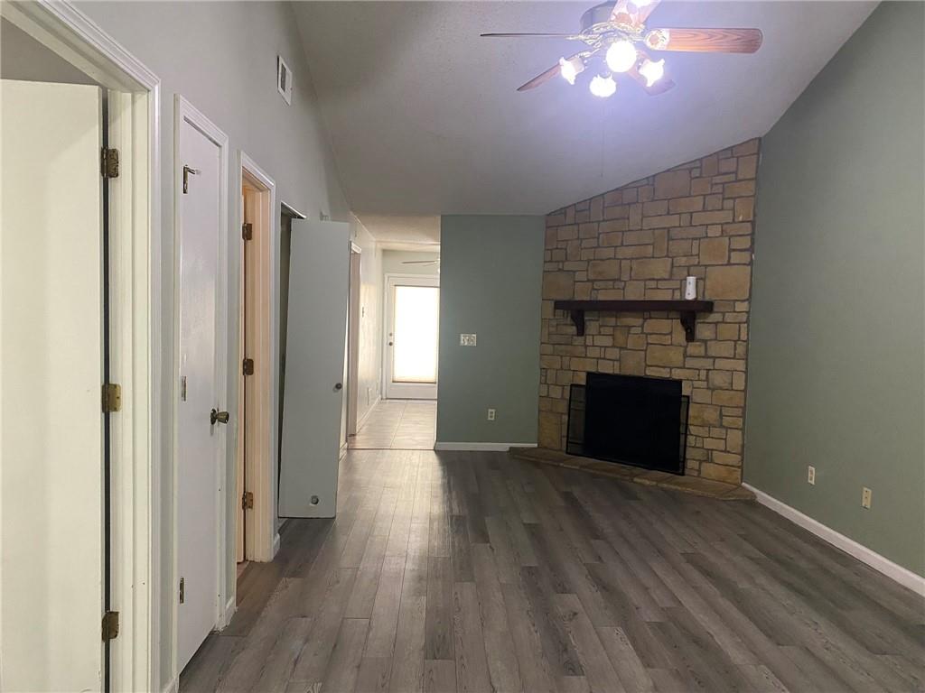 Listing Photo MLS #HMS2646393