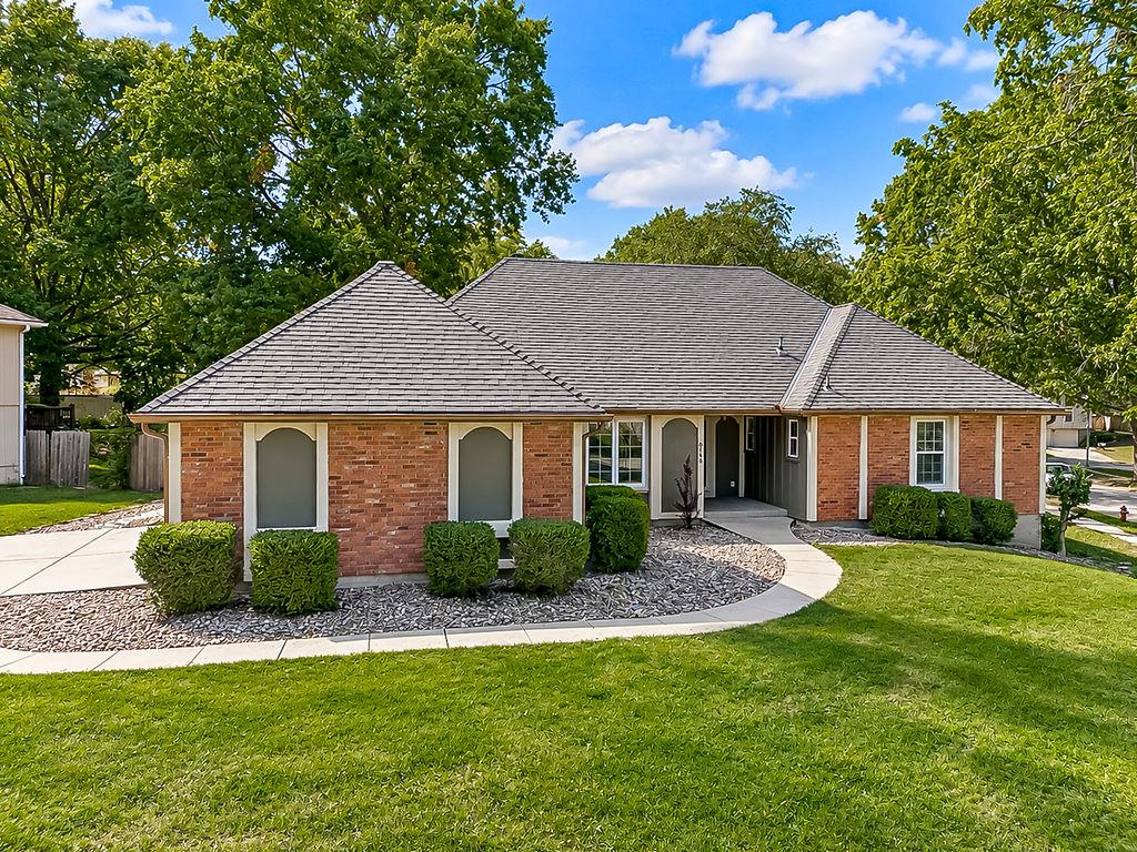 Listing Photo MLS #HMS2646540