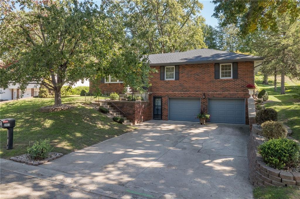 Listing Photo MLS #HMS2646612