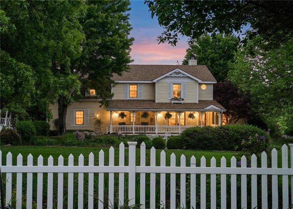 Listing Photo MLS #HMS2646653