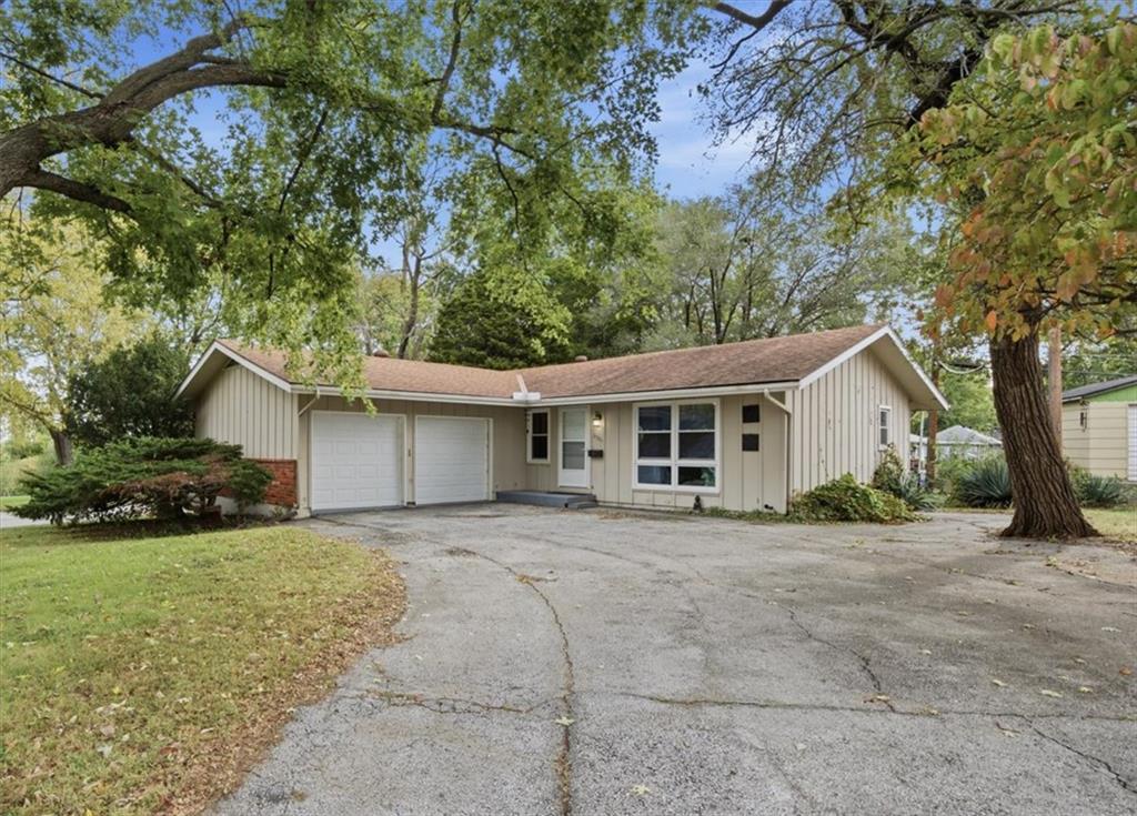 Listing Photo MLS #HMS2646736