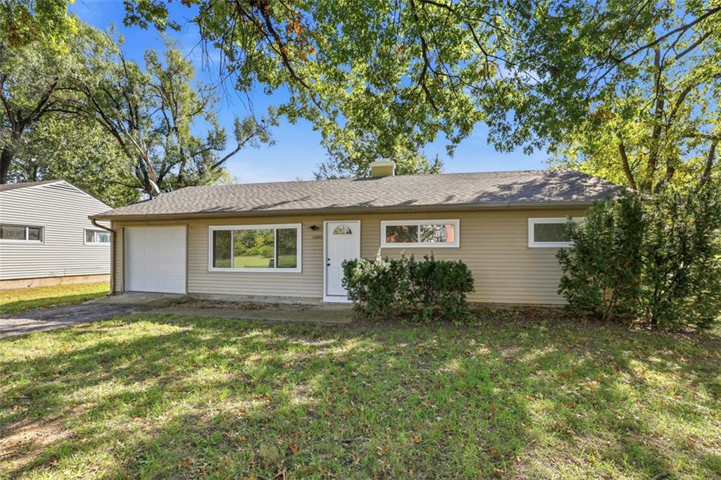 Listing Photo MLS #HMS2646853