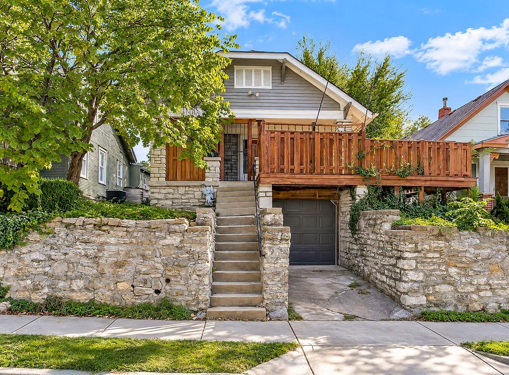 Listing Photo MLS #HMS2646904