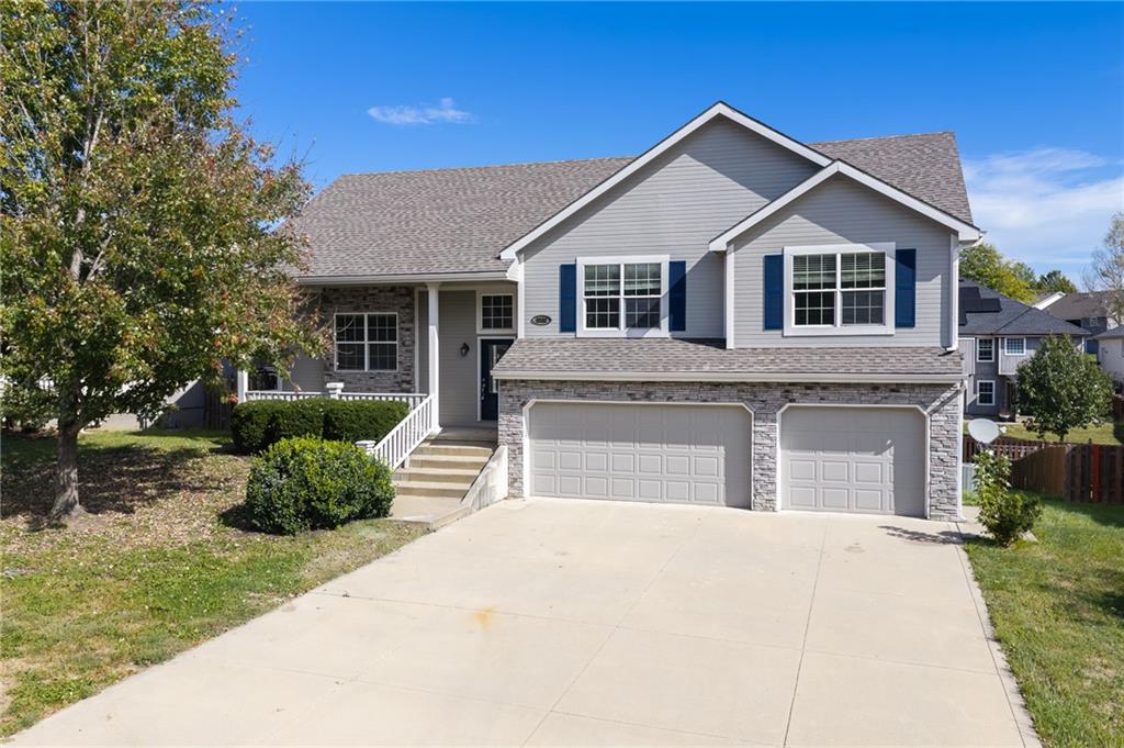 Listing Photo MLS #HMS2646938