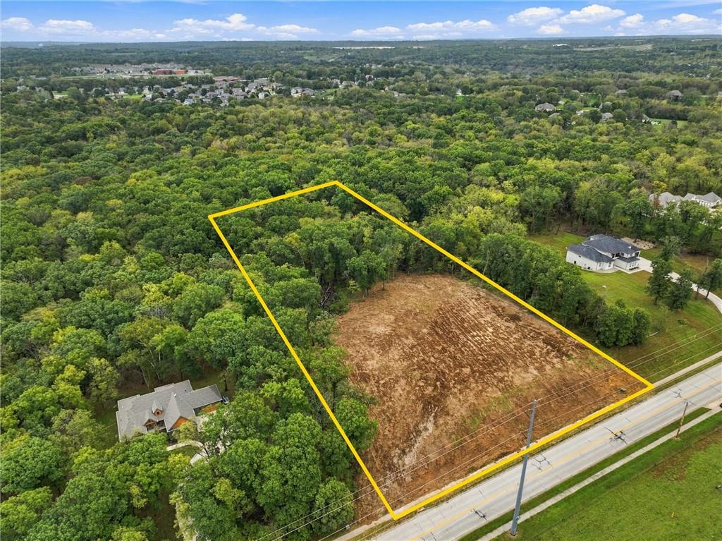 Listing Photo MLS #HMS2647131