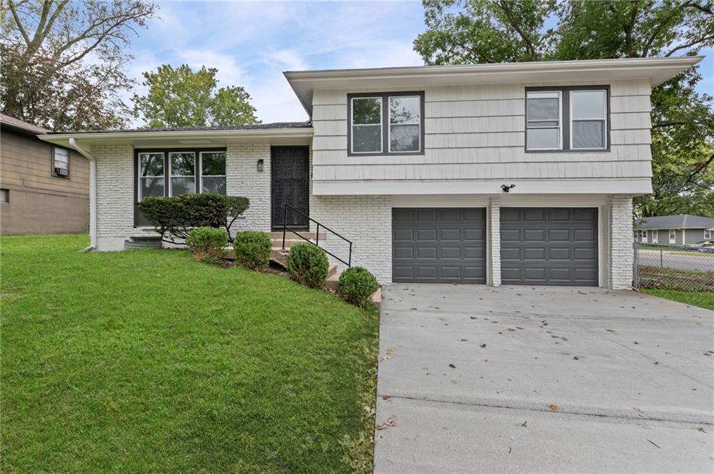 Listing Photo MLS #HMS2647229