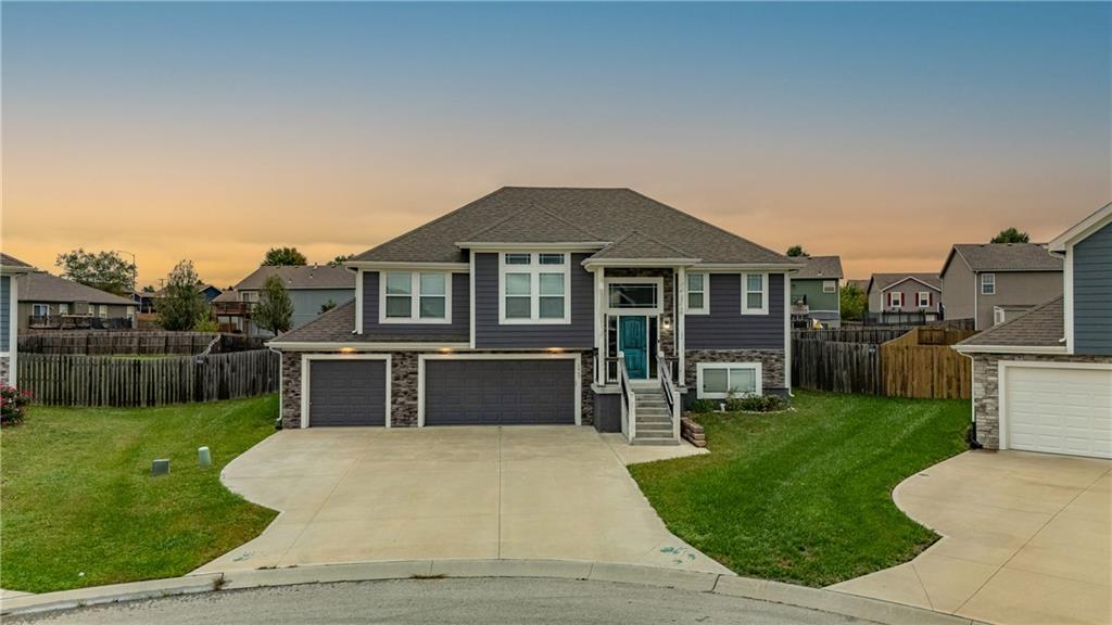 Listing Photo MLS #HMS2647512