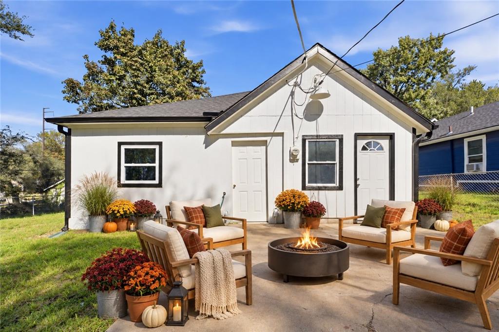 Listing Photo MLS #HMS2647583