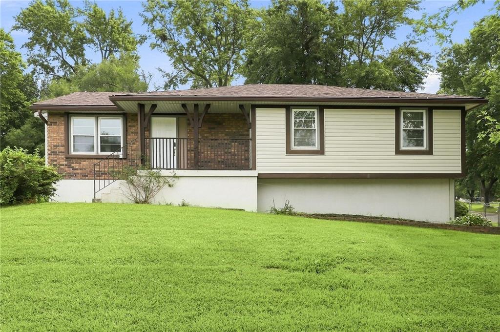 Listing Photo MLS #HMS2647652