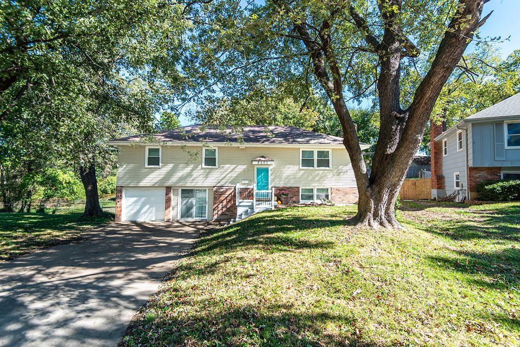 Listing Photo MLS #HMS2647889