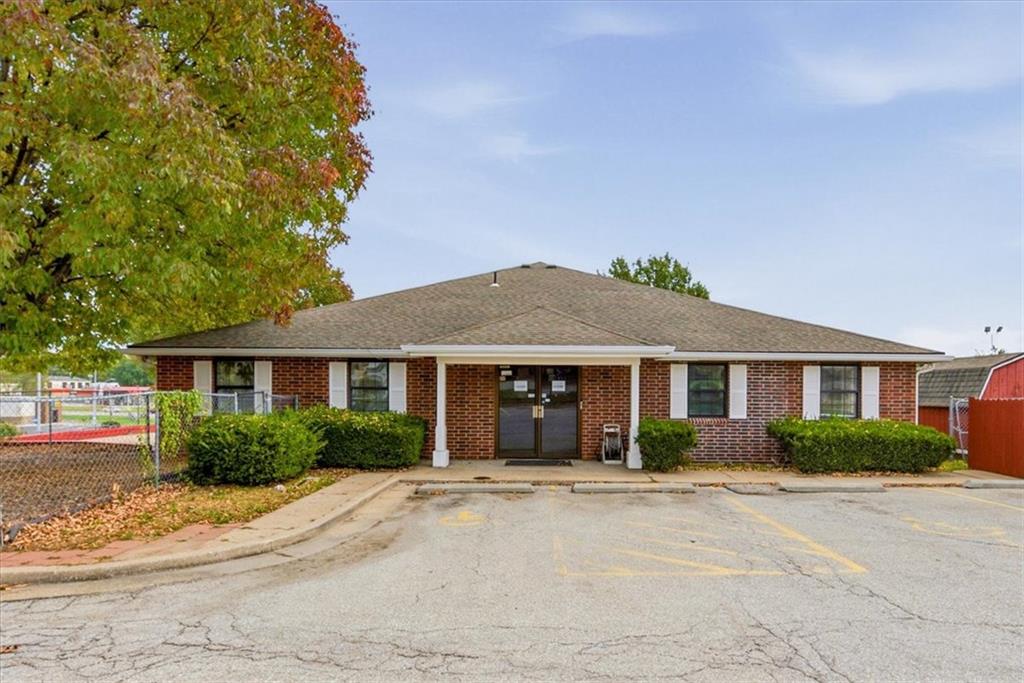 Listing Photo MLS #HMS2648033