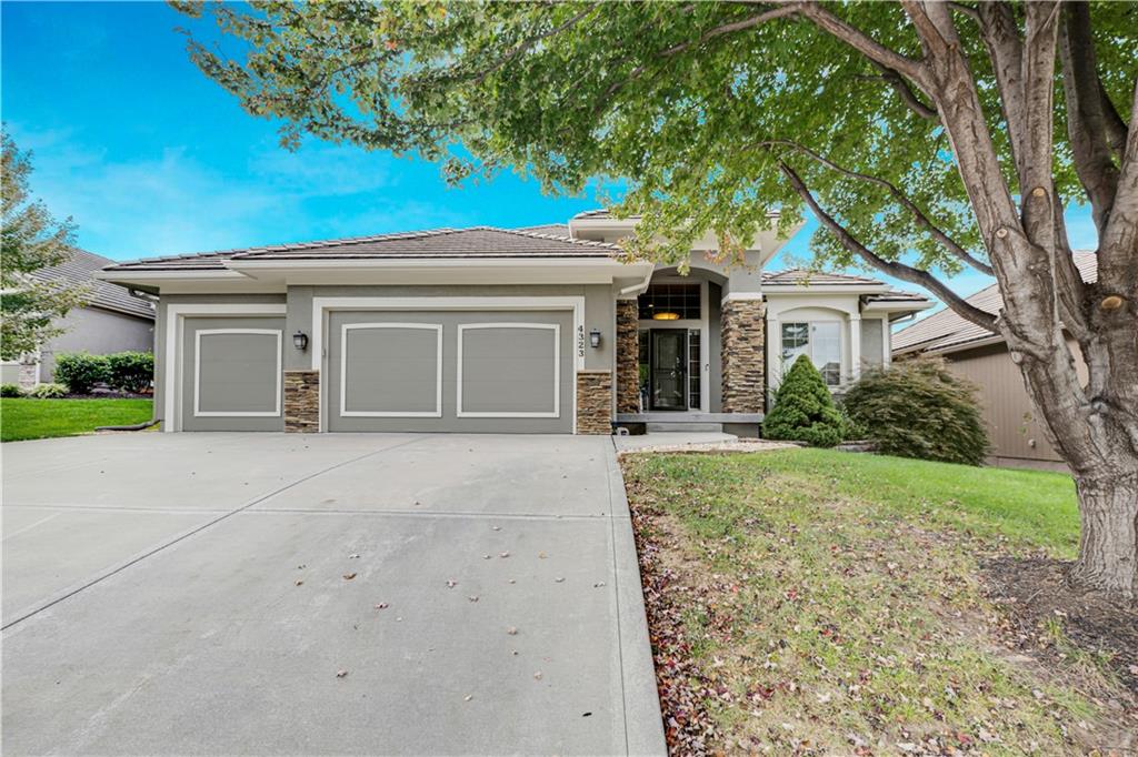 Listing Photo MLS #HMS2648080