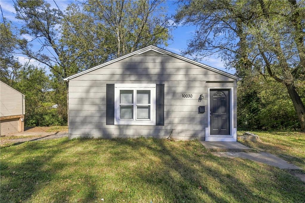 Listing Photo MLS #HMS2648363