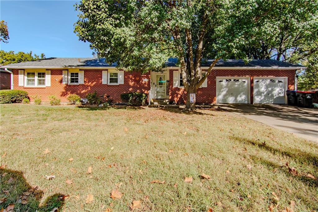 Listing Photo MLS #HMS2648813