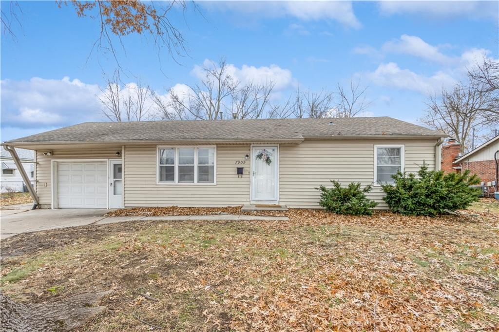Listing Photo MLS #HMS2648897