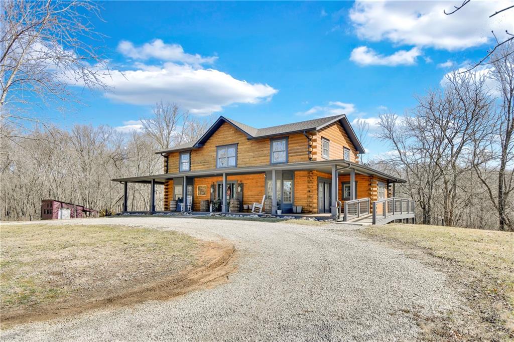 Listing Photo MLS #HMS2648917