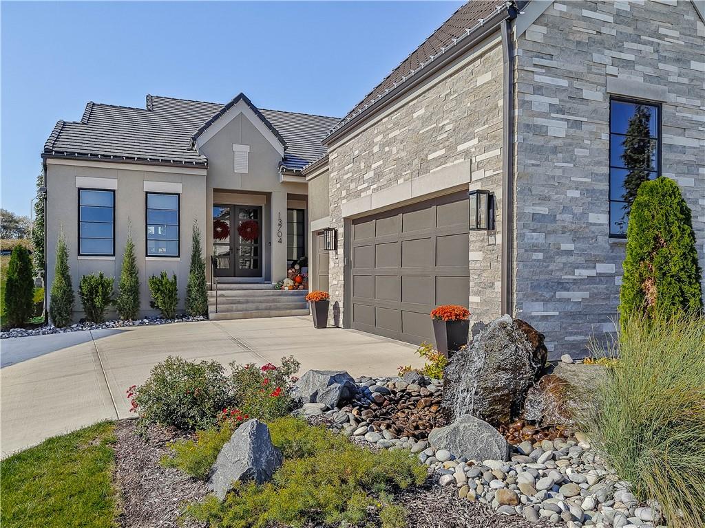 Listing Photo MLS #HMS2649044