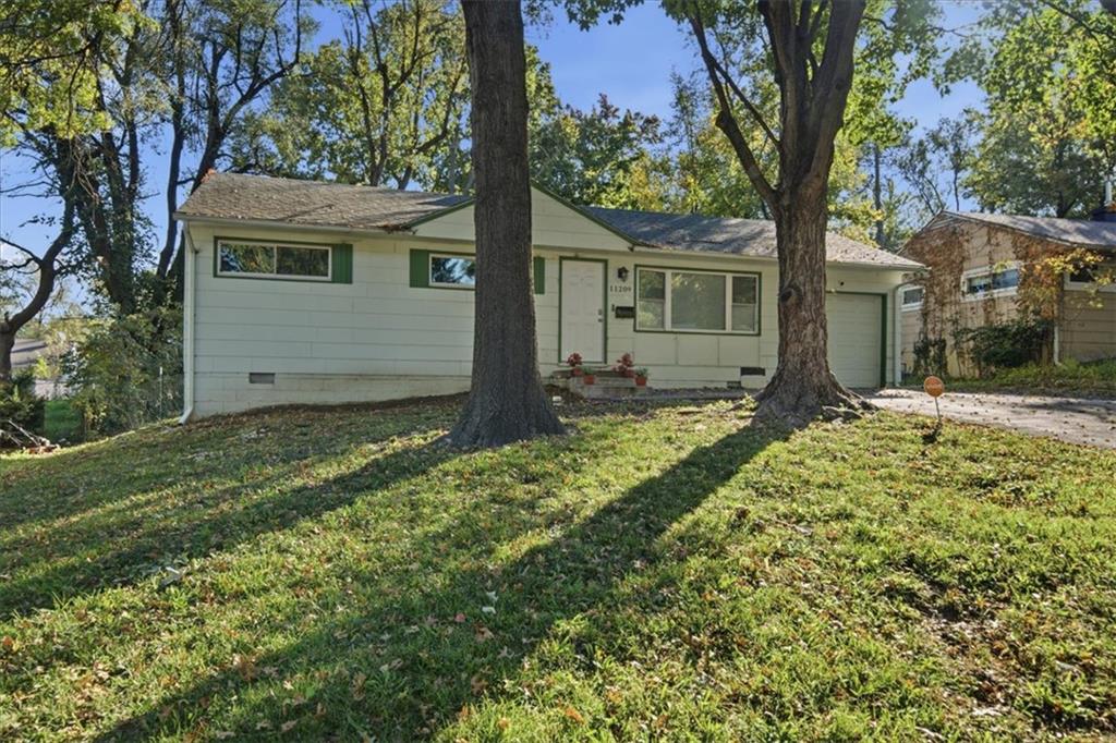 Listing Photo MLS #HMS2649197